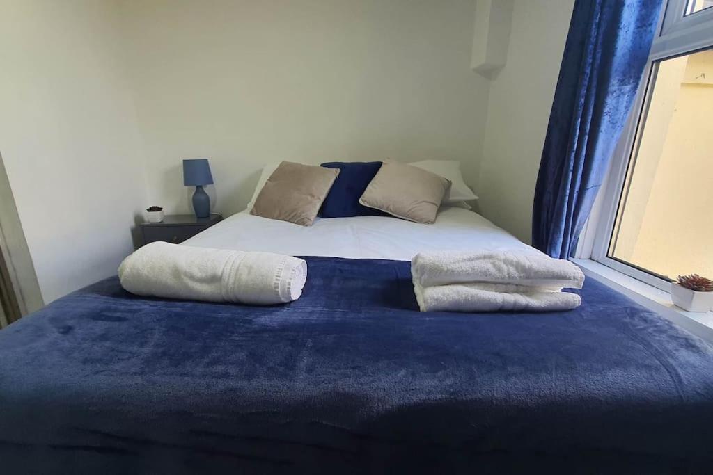 شقة Free Netflix, Large House, Great Price كارديف المظهر الخارجي الصورة